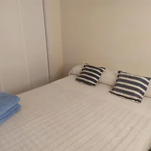 Acogedor Apartamento A 100 M. De Pinares Y Playa Apartamento